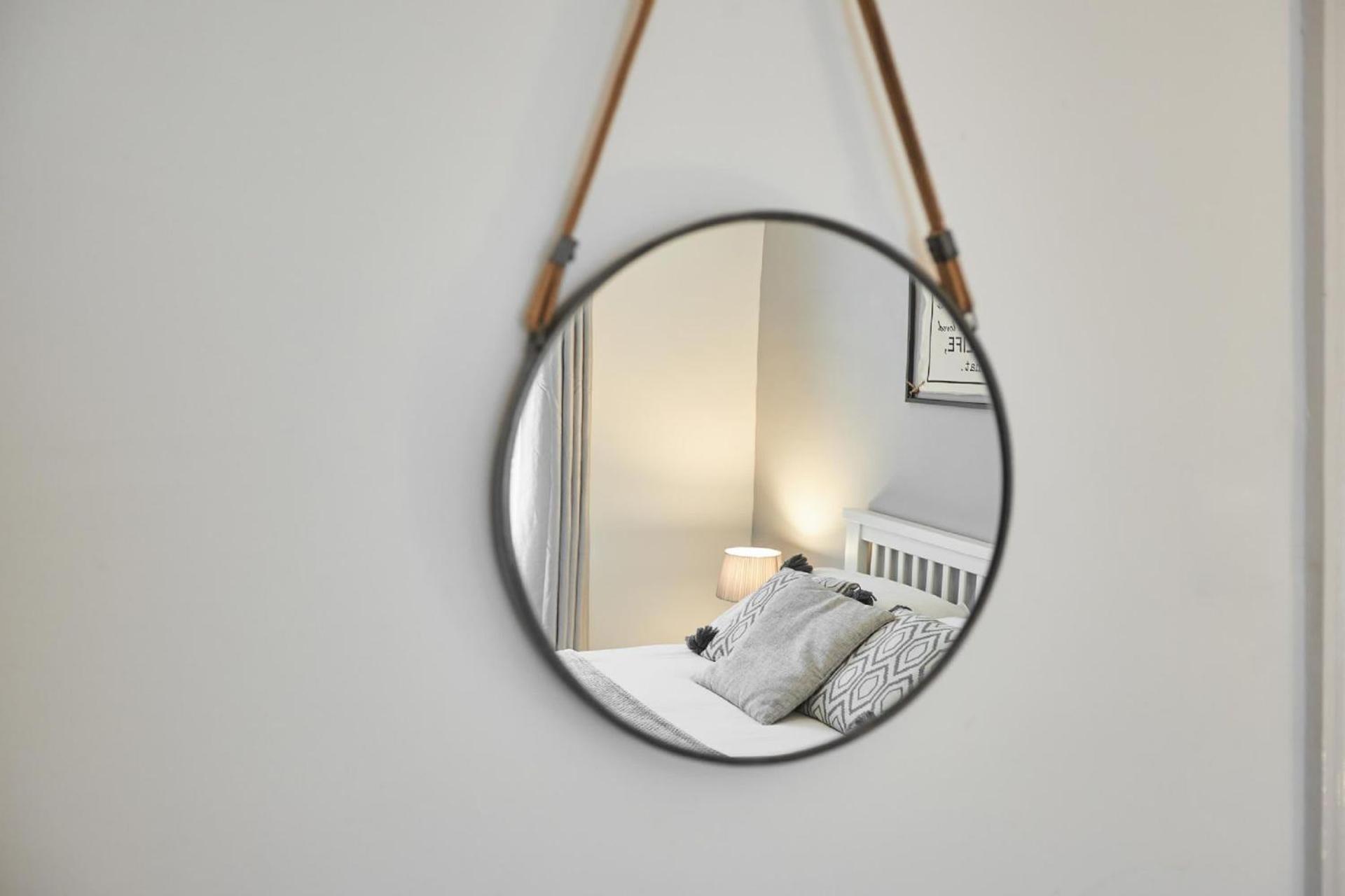 Apartment 4 Glencoe Holiday Apartments Уитби Екстериор снимка